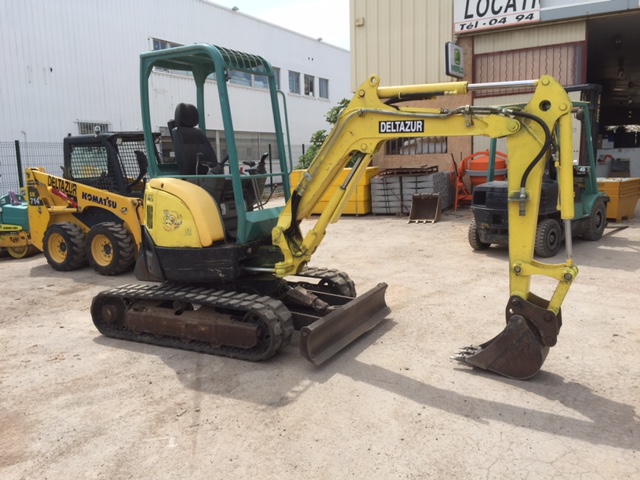 Mini pelle 5t à vendre sur Marseille